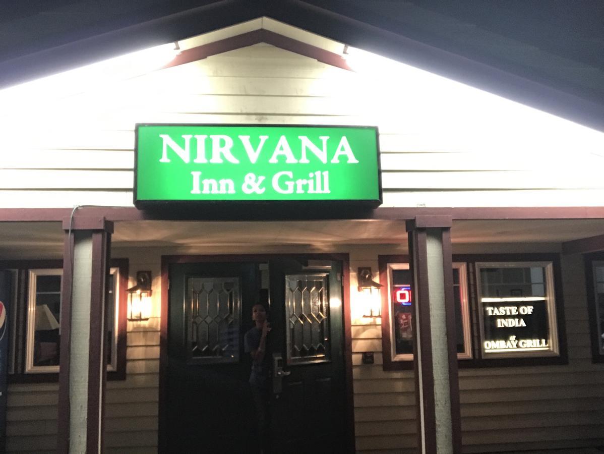 Nirvana Inn & Grill Ellensburg Exteriör bild